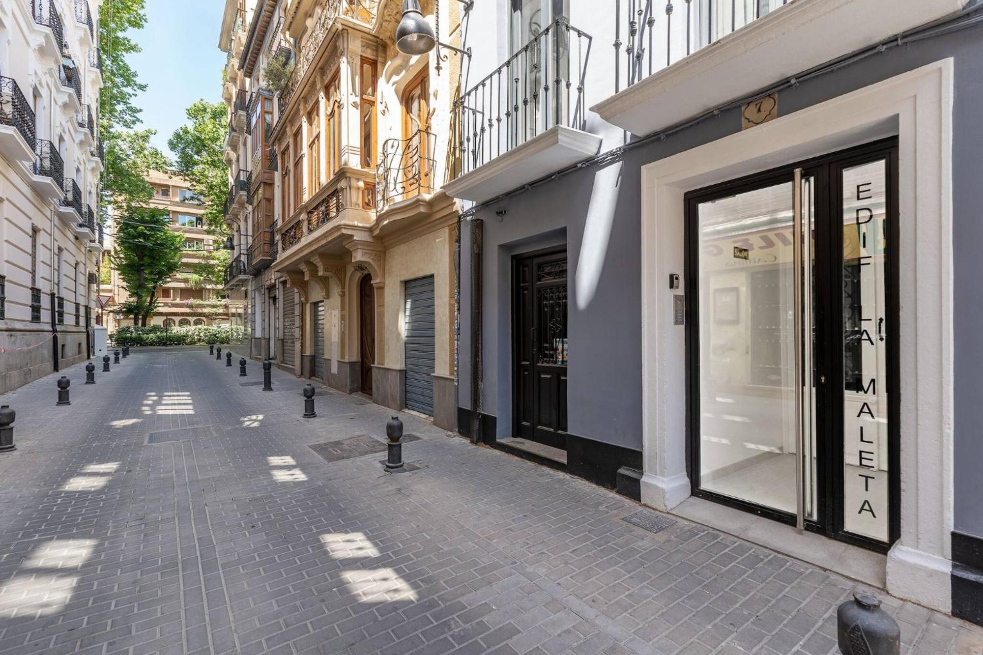 Granaxperience La Maleta Granada